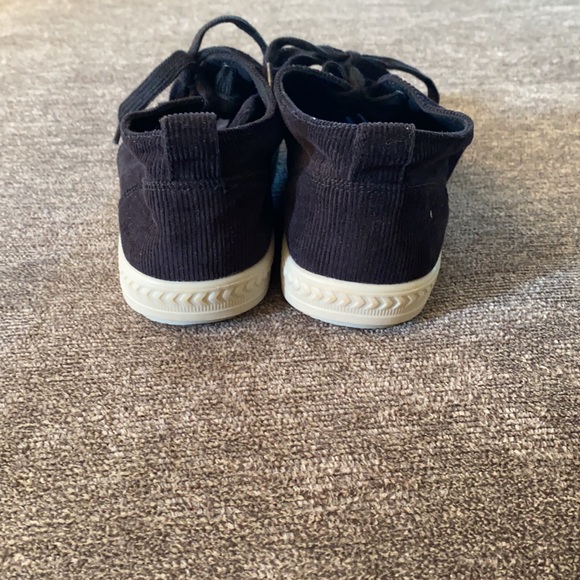 Rocket Dog men’s black corduroy sneakers; size 11 - Picture 5 of 9